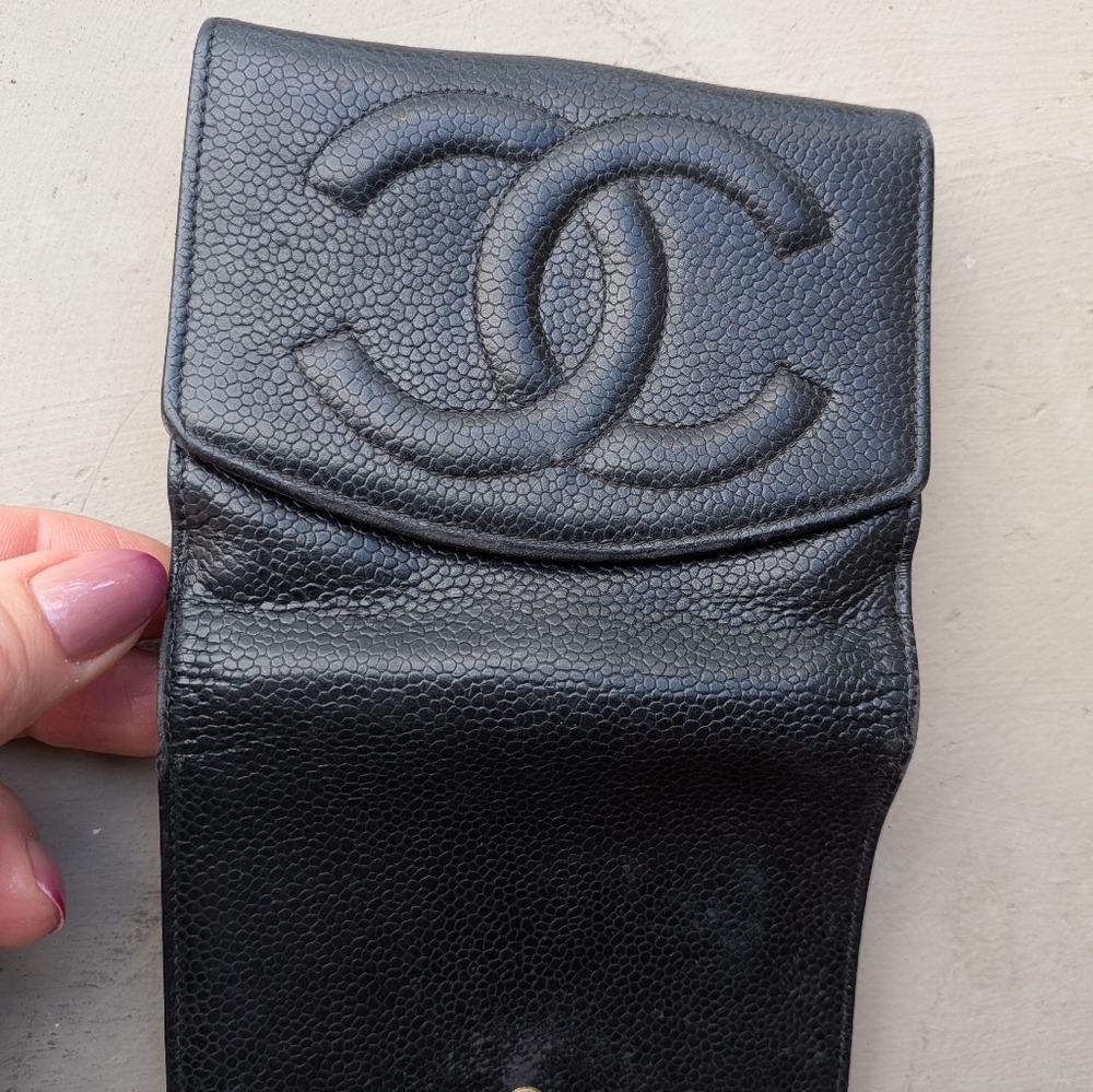 Authentic Chanel Black Leather Wallet With Authentication Card - Picture 9 of 9
